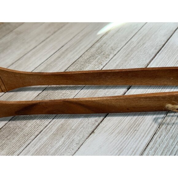 Handcrafted Wooden Kitchen Tongs With Grooved Tips & Hole For Hanging cooking - Picture 7 of 8